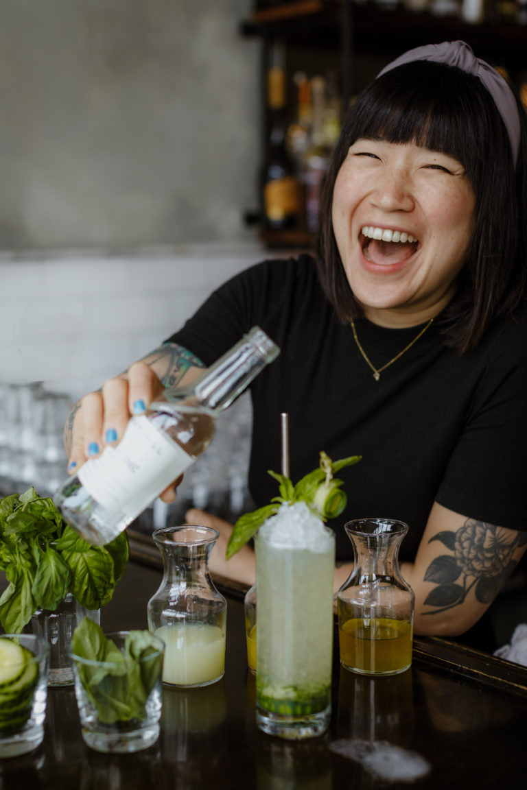 Startender Sophia Kim Navy Hill